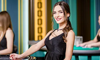 Đội ngũ lãnh đạo và nhân viên boss88 làm việc trong môi trường sáng tạo